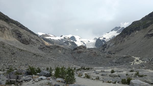 Radtour von Graubünden über den Albula- und Berninapass an den Comer See und den Luganer See