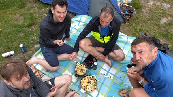 Radtour von Graubünden über den Albula- und Berninapass an den Comer See und den Luganer See