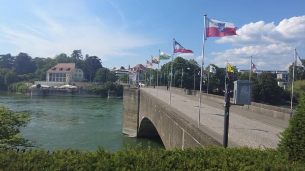 Um den See auf dem Bodenseeradweg inkl. Bergetappe und Übernachtung auf dem Pfänder