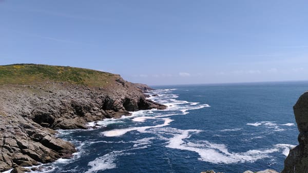 GR34 in der Bretagne: Küstenwanderung von Audierne über die Pointe du Raz nach Camaret-sur-Mer