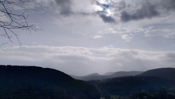 Pfälzer Wald Wanderung Höllenberg-Tour Spirkelbach – Felsen, Steine, Aussicht