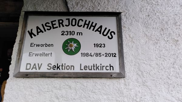 Lechtaler Höhenweg: Hüttentour mit Leutkircher Hütte, Kaiserjochhaus und Ansbacher Hütte