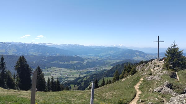 Hüttentour mit Kindern auf der Nagelfluhkette bei Oberstaufen im Allgäu