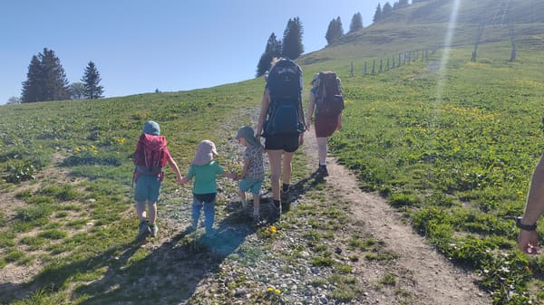 Hüttentour mit Kindern auf der Nagelfluhkette bei Oberstaufen im Allgäu