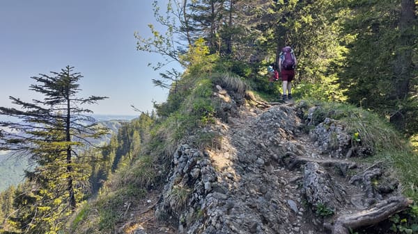 Hüttentour mit Kindern auf der Nagelfluhkette bei Oberstaufen im Allgäu