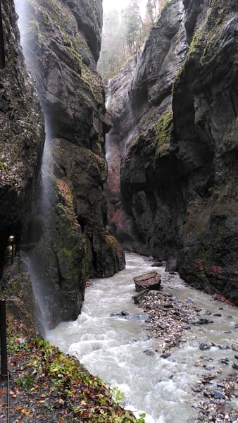 Wanderung durch die Partnachklamm auf den Eckbauer in Garmisch