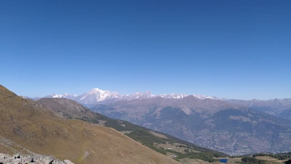 Klettersteig auf die Punta della Valletta (3.090 m) von Pila mit Panorama auf zahlreiche Viertausender