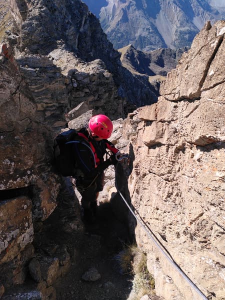 Klettersteig auf die Punta della Valletta (3.090 m) von Pila mit Panorama auf zahlreiche Viertausender