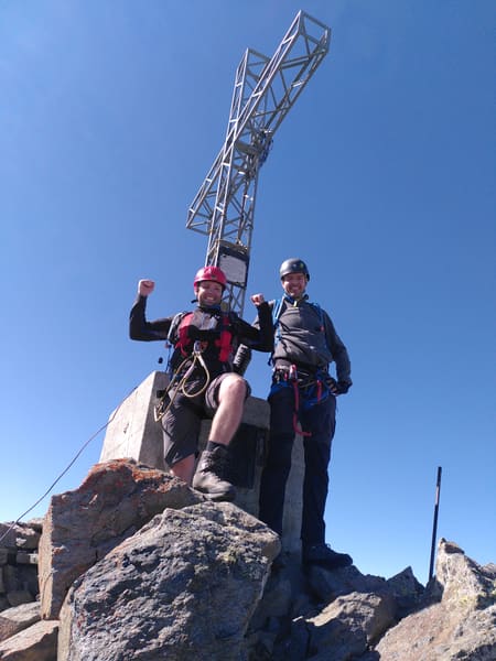 Klettersteig auf die Punta della Valletta (3.090 m) von Pila mit Panorama auf zahlreiche Viertausender