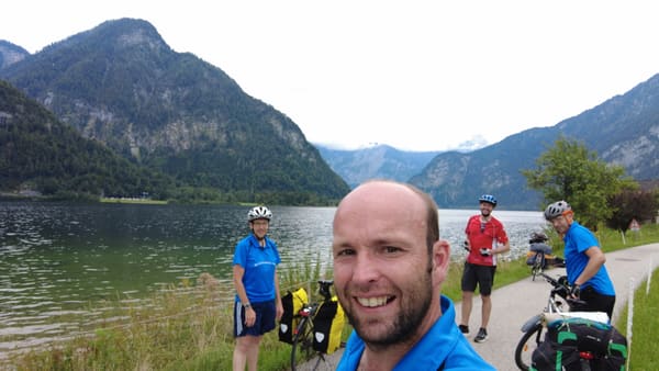 Salzkammergut-Radweg: 4-Tages-Rundtour von Salzburg über Wolfgangsee, Hallstätter See und Attersee