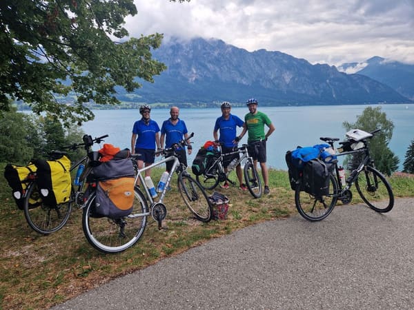 Salzkammergut-Radweg: 4-Tages-Rundtour von Salzburg über Wolfgangsee, Hallstätter See und Attersee