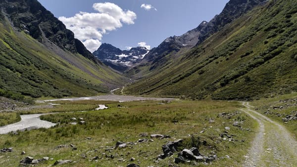 Hüttentour in der Silvretta mit drei Dreitausendern: Ischgl – Heidelberger Hütte – Jamtalhütte – Bielerhöhe