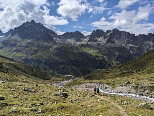 Hüttentour in der Silvretta mit drei Dreitausendern: Ischgl – Heidelberger Hütte – Jamtalhütte – Bielerhöhe