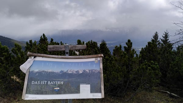 Gipfel-Wanderung auf den Wank bei Garmisch-Partenkirchen