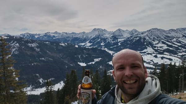 Gipfelwanderung Zinken mit 1a-Panorama über Tannheimer Tal und Allgäuer Alpen
