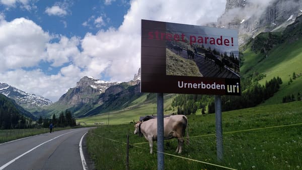Bikepacking Trans-Schweiz: Von Zürich nach Luzern über den Klausenpass, die Große Scheidegg und die Berner Voralpen