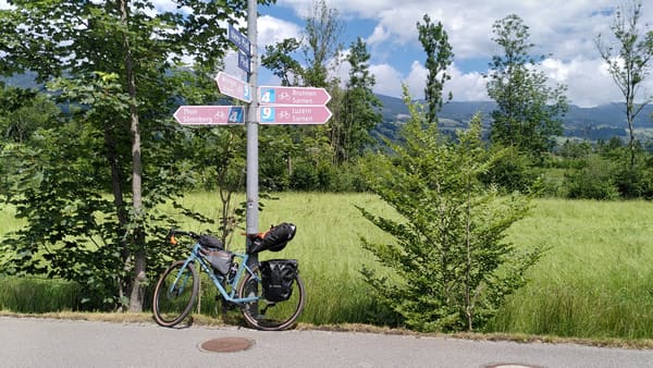 Bikepacking Trans-Schweiz: Von Zürich nach Luzern über den Klausenpass, die Große Scheidegg und die Berner Voralpen