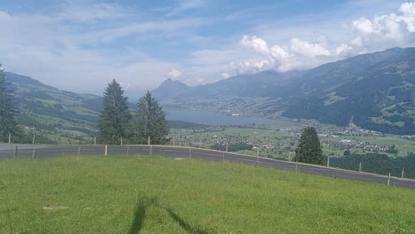 Bikepacking Trans-Schweiz: Von Zürich nach Luzern über den Klausenpass, die Große Scheidegg und die Berner Voralpen