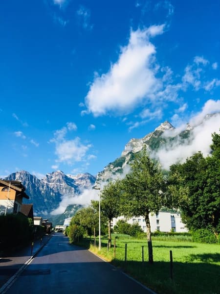 Bikepacking Trans-Schweiz: Von Zürich nach Luzern über den Klausenpass, die Große Scheidegg und die Berner Voralpen