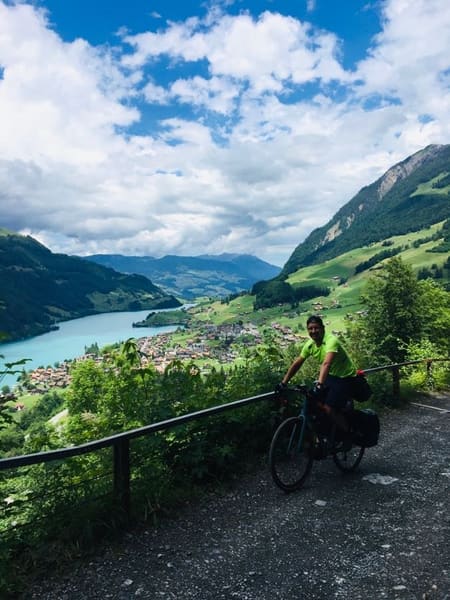 Bikepacking Trans-Schweiz: Von Zürich nach Luzern über den Klausenpass, die Große Scheidegg und die Berner Voralpen